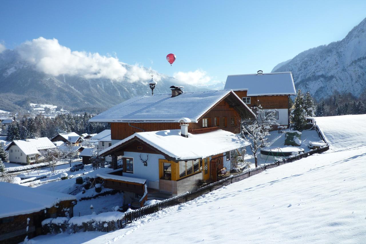 Ferienhaus Hummelbrunner Bad Goisern Luaran gambar