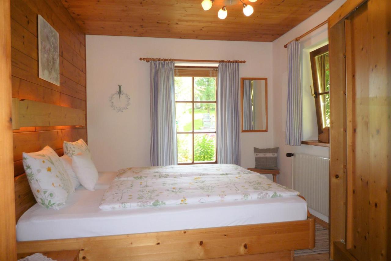 Ferienhaus Hummelbrunner Bad Goisern Luaran gambar